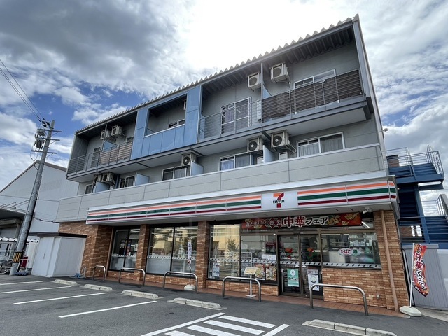 コンビニ　セブンイレブン　南吹田3丁目店（コンビニ）まで488m
