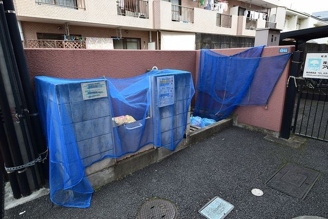 エントランス　★整理されたダストスペース★