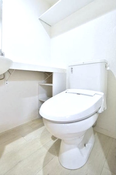 トイレ　トイレ