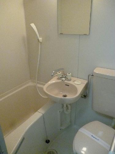 バス・シャワールーム　設備・仕様は号室により異なる為、現況を優先致します。