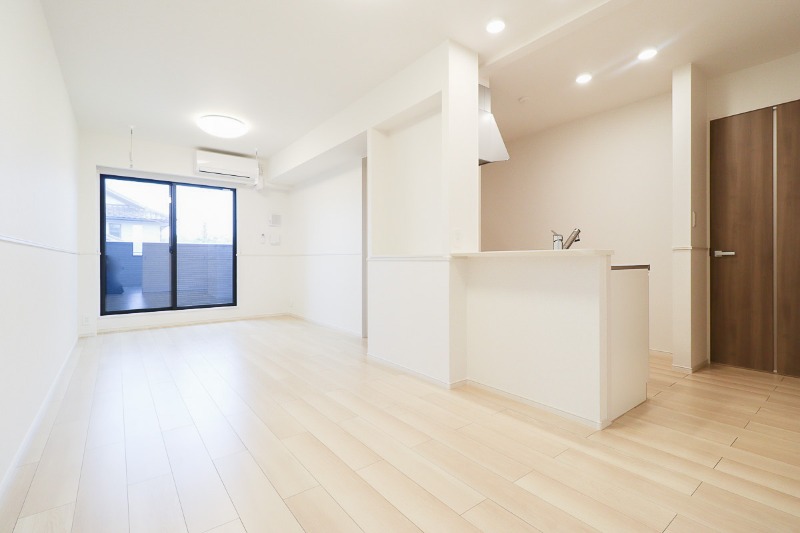 居室・リビング　図面と現状に相違がある場合には現状を優先