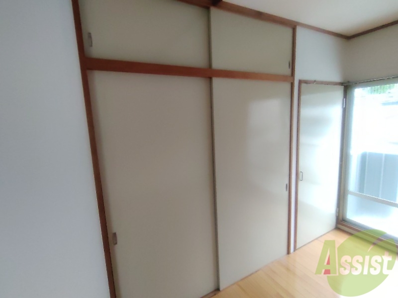 収納　収納は大きく、たくさんの物がしまえそうです。