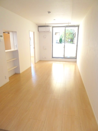 居室・リビング　リビング