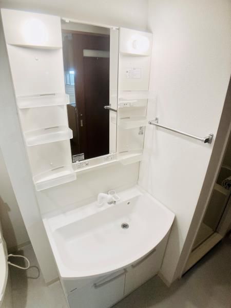 洗面設備　☆嬉しい独立洗面台☆