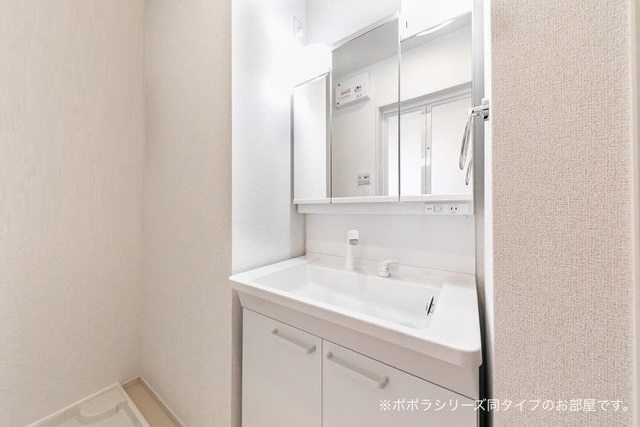 洗面設備　同タイプ（イメージ）