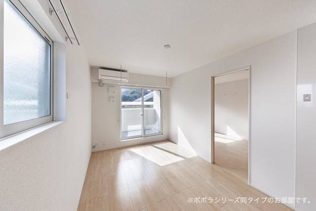 居室・リビング　同タイプ（イメージ）