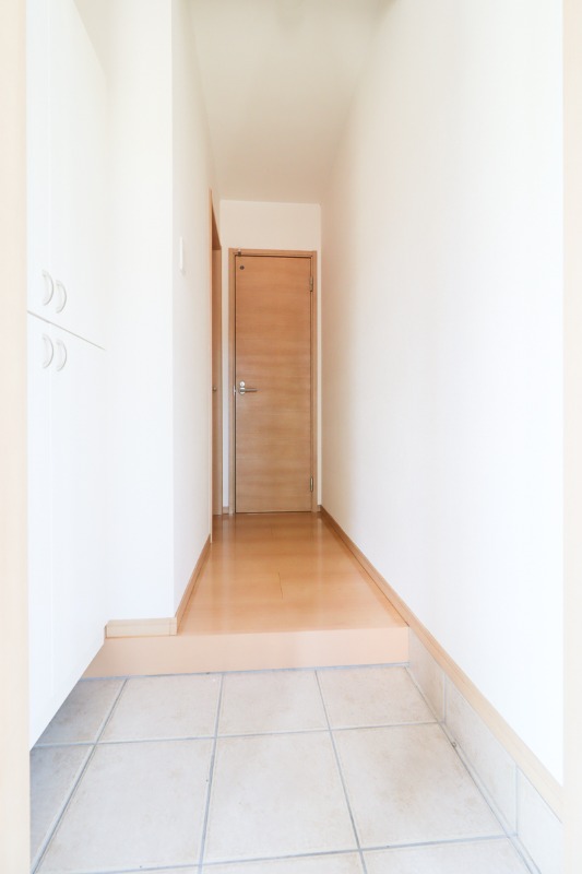 玄関　図面と現状に相違がある場合には現状を優先