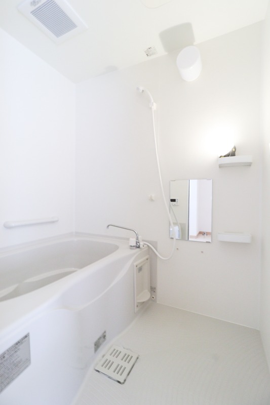 バス・シャワールーム　図面と現状に相違がある場合には現状を優先