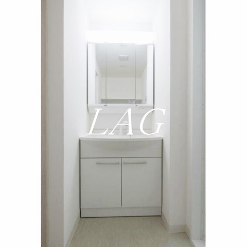 洗面設備　洗面台です。