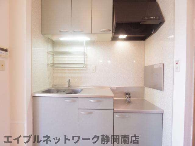 キッチン　お料理しやすいキッチンです