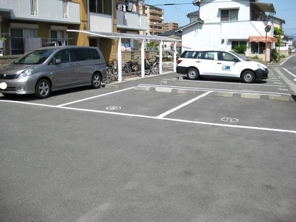 その他共有部分　駐車場