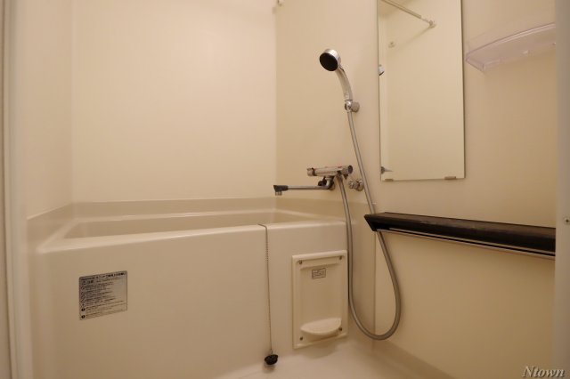 バス・シャワールーム　ゆったり過ごせるお風呂です