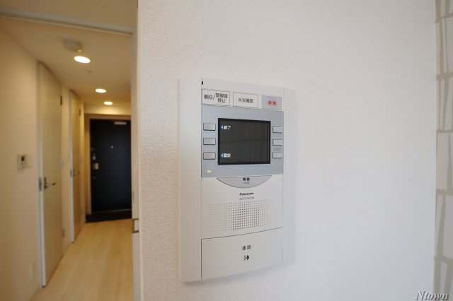 セキュリティ　モニター付きインターホンです