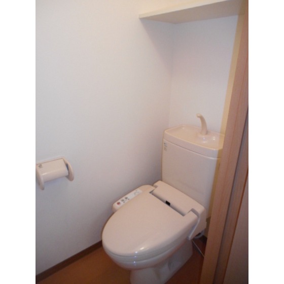 トイレ　温水洗浄暖房便座付き