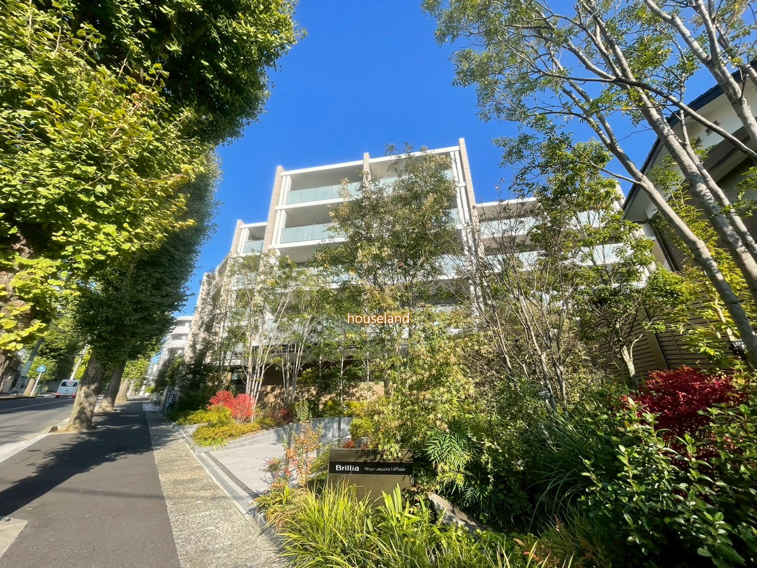 建物外観　記載の無料通話でリアルタイムな空室状況をお伝えいたします