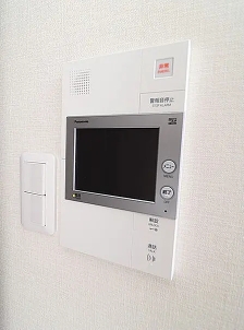 セキュリティ　☆安心のTVモニタ付きインターホン☆