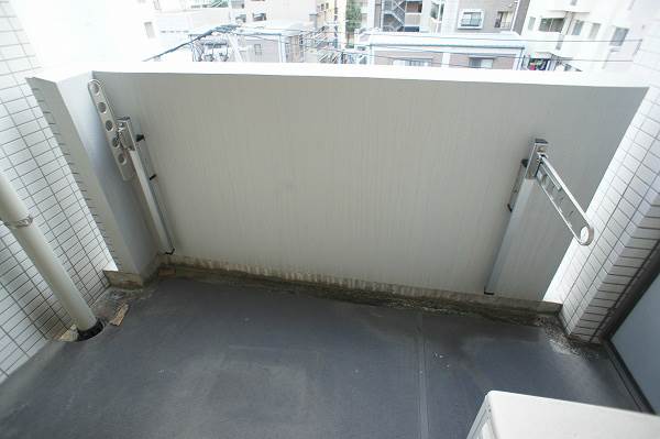 バルコニー　バルコニースペース