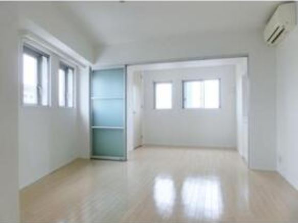 居室・リビング　※同間取り別部屋参考写真