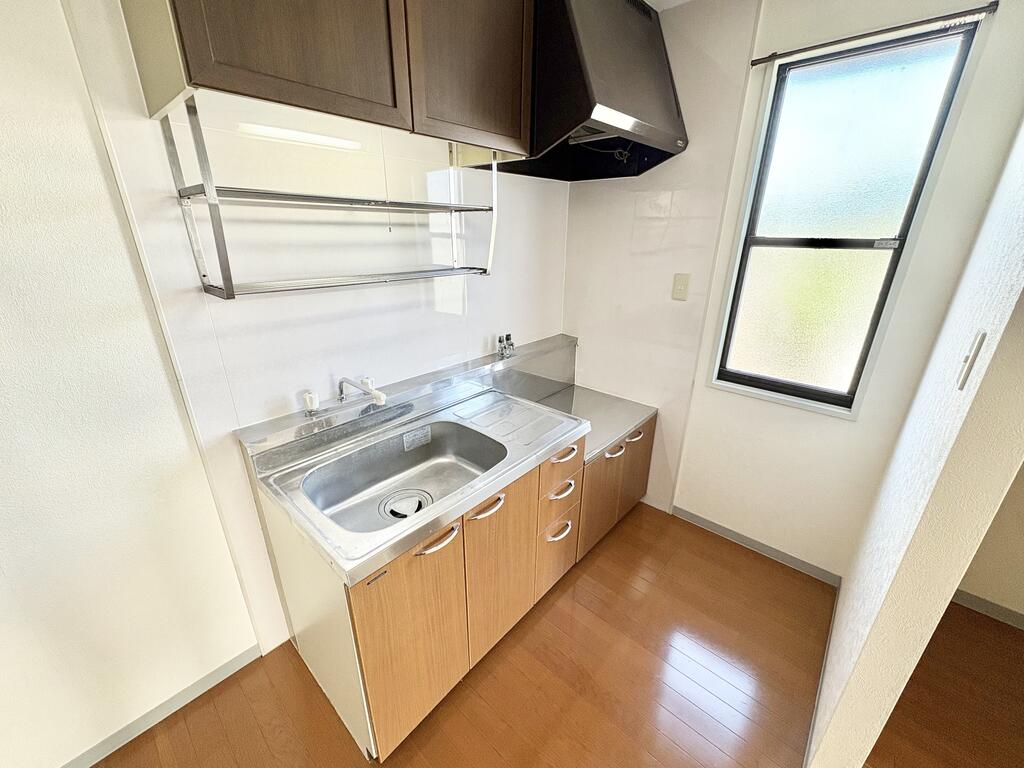 キッチン　～内観写真※現況優先～