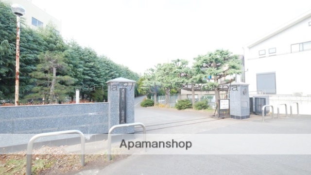 高校・高専　埼玉県立川越南高等学校（高校・高専）まで667m