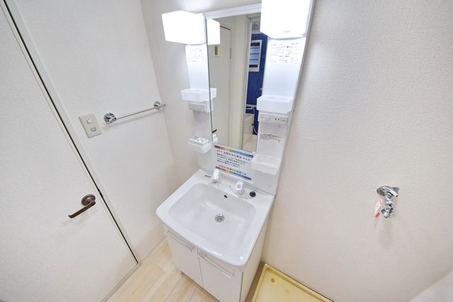 洗面設備　★使いやすい独立洗面台★