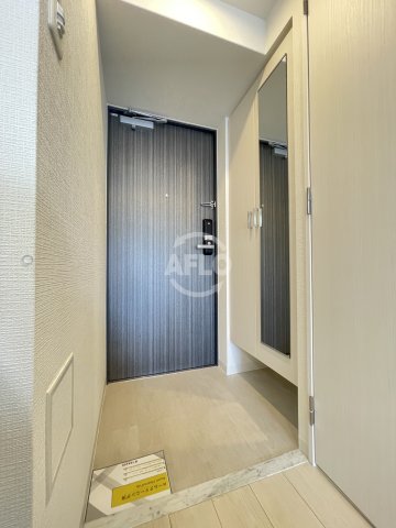 玄関　エスリード大阪ドームCERCA　玄関