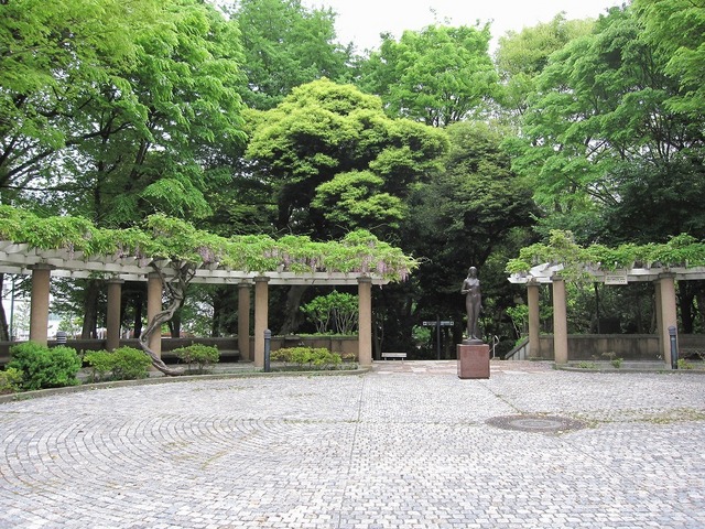 公園　区立大塚公園（公園）まで367m