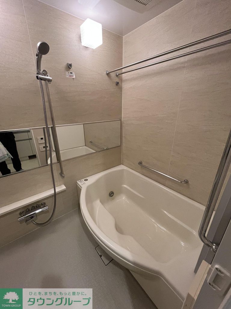 バス・シャワールーム