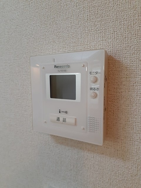 セキュリティ　来訪者の姿を確認できます。