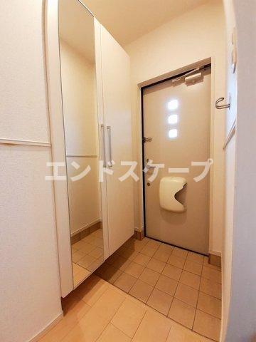 玄関　高崎、前橋のお部屋探しはエンドスケープまで！お客様の理想お聞