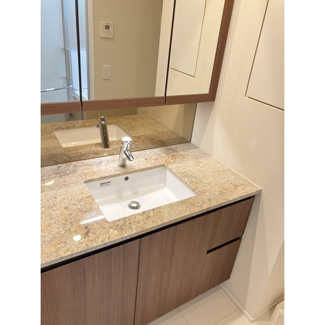 洗面設備　洗面台※別部屋参考写真