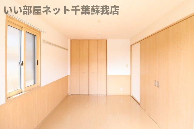 その他部屋・スペース　使い勝手のいい寝室です