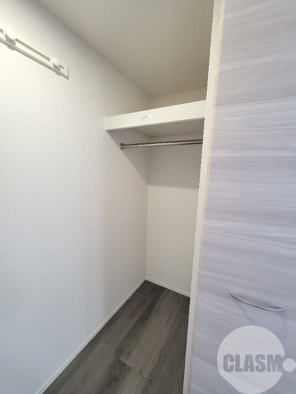 収納　ウォークインクローゼット