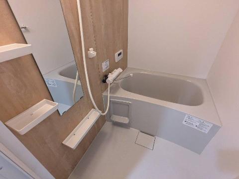 バス・シャワールーム　バス（イメージ）