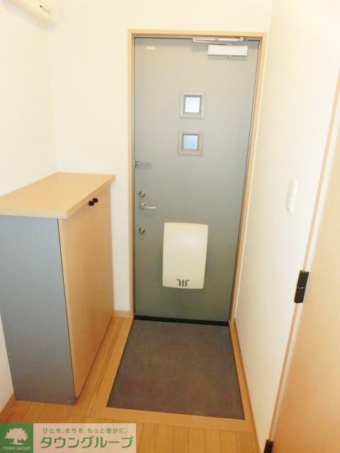 玄関　靴収納付の玄関