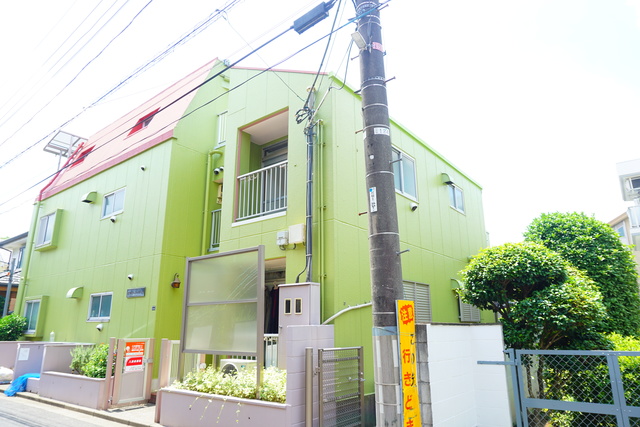 建物外観　閑静な住宅地でゆったりライフスタイルを満喫してください♪