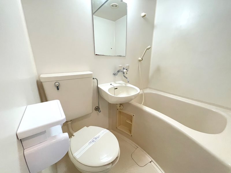 バス・シャワールーム　他部屋参考写真です。