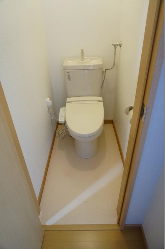 トイレ　トイレ