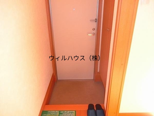玄関　シューズボックスあり！