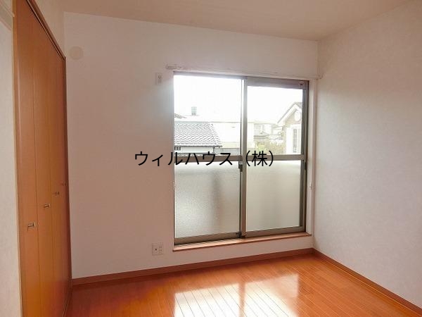 その他部屋・スペース　明るい洋室！