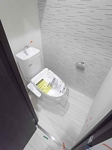 トイレ　落ち着いたトイレです