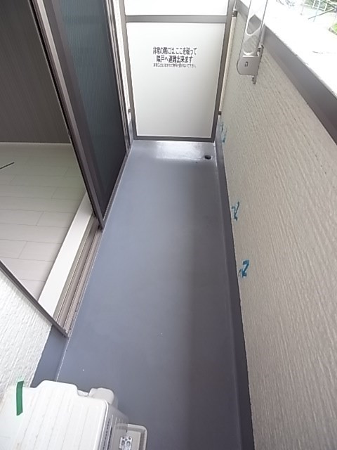 バルコニー　お洗濯にも便利なバルコニー付き