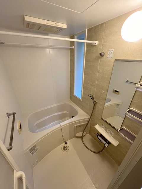 バス・シャワールーム　★追焚機能　浴室乾燥機付きのバスルーム★