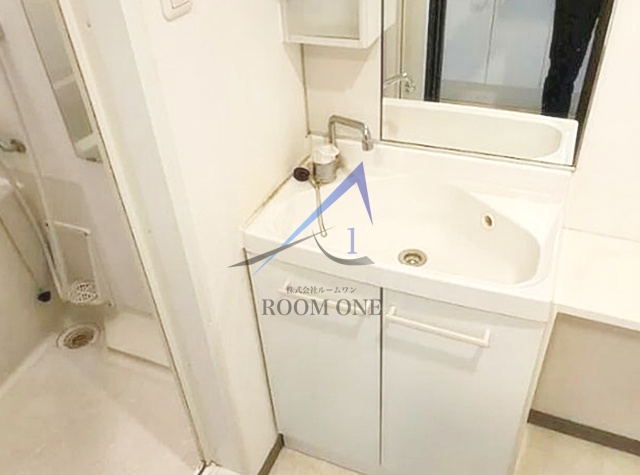 洗面設備　洗面台です。