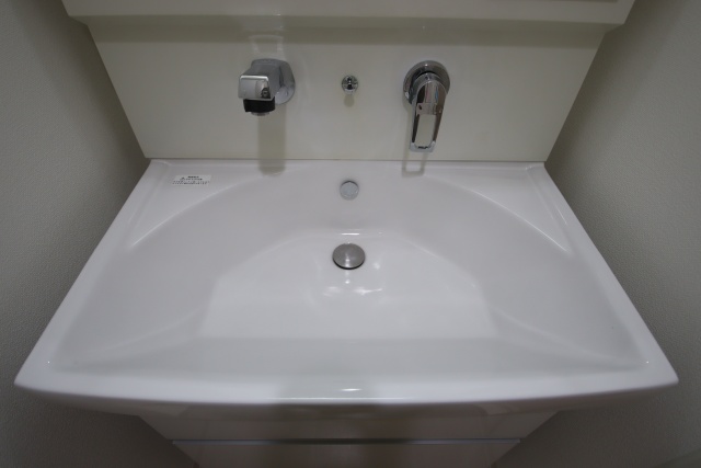 洗面設備　※別室の参考写真の為、現況優先です。