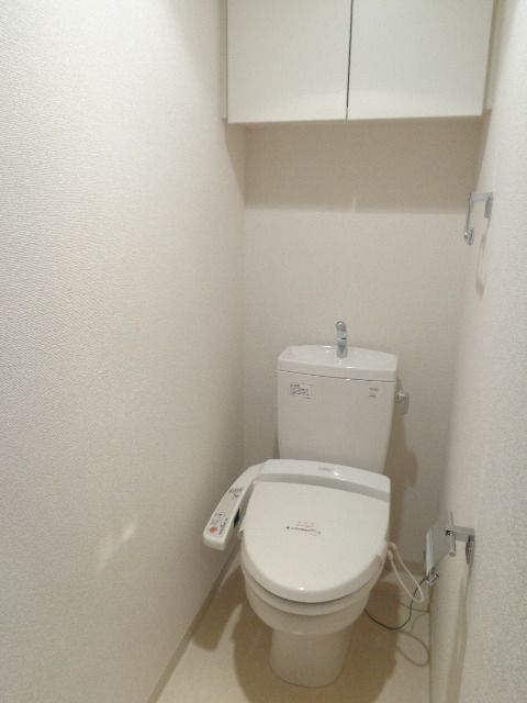 トイレ　ウォシュレット