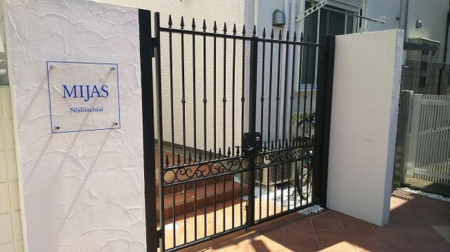 エントランス　エントランス