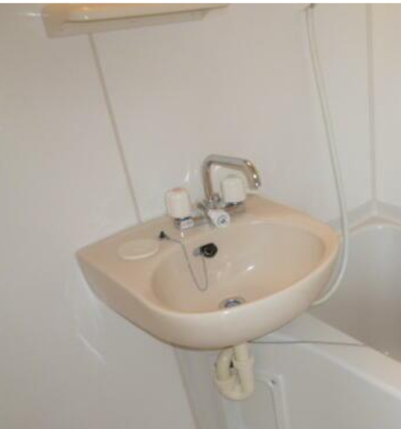 洗面設備　独立ではないですがあると便利な洗面台です