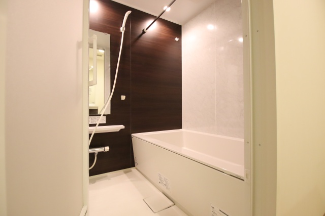 バス・シャワールーム　※別室の参考写真の為、現況優先です。