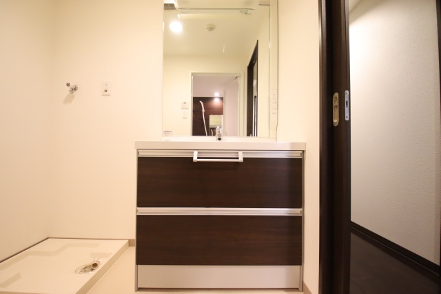 洗面設備　※別室の参考写真の為、現況優先です。